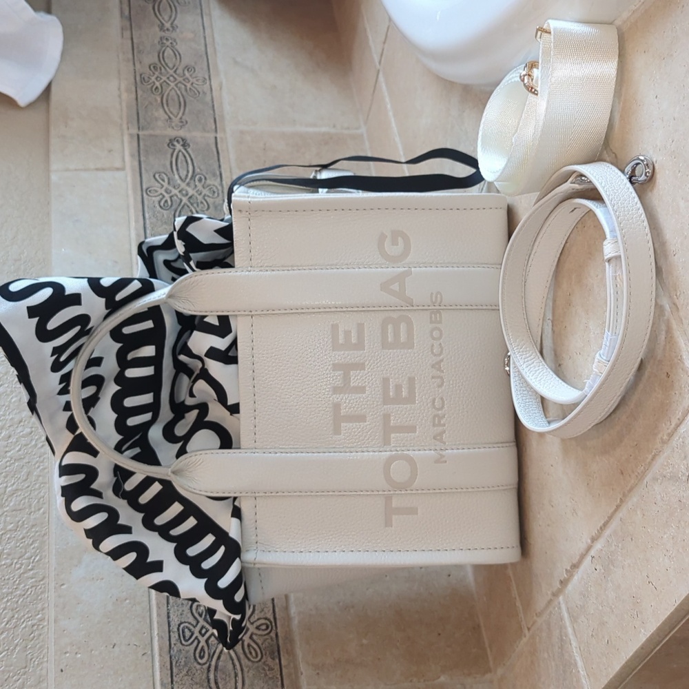 NWT The Tote Bag Marc Jacobs Cotton White Leather Small
